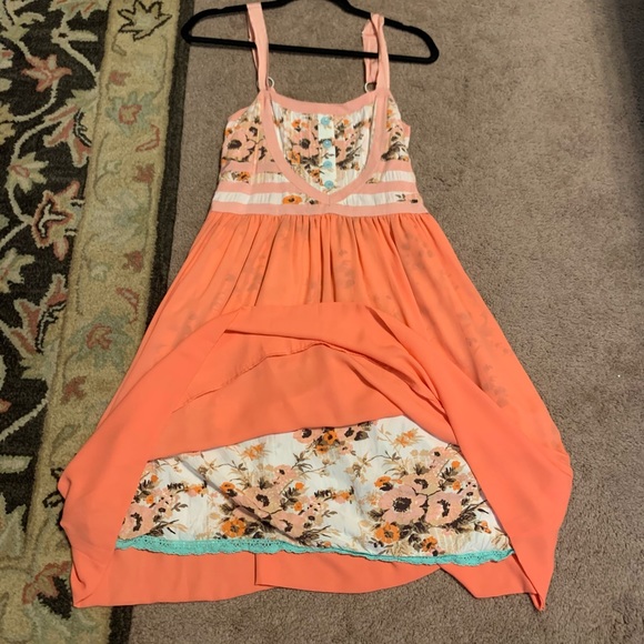 M Matilda Jane Feminie Summer Details midi dress - Picture 9 of 11